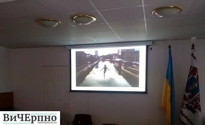 Балансуючу скульптуру у місті планують відкрити до кінця року