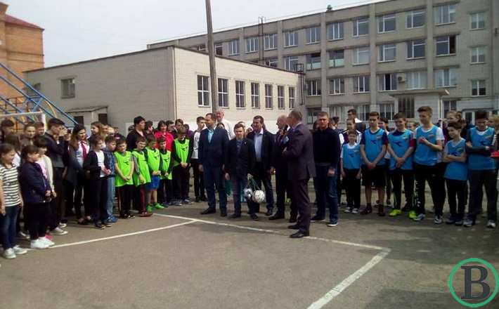 17792745_10206839840193942_1997000690_n