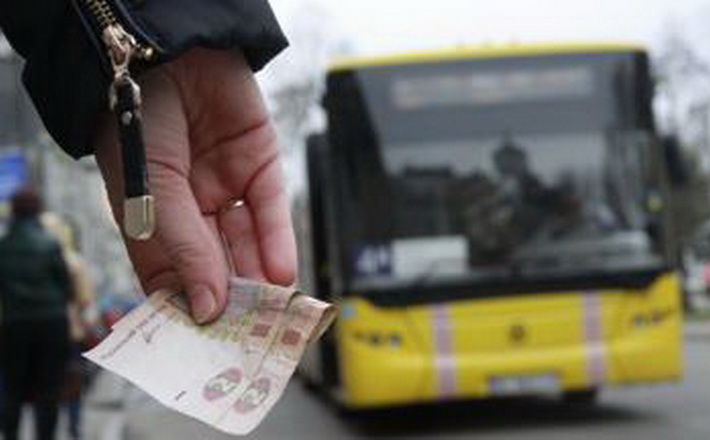 У Каневі пропонують підвищити вартість проїзду до 4-х гривень