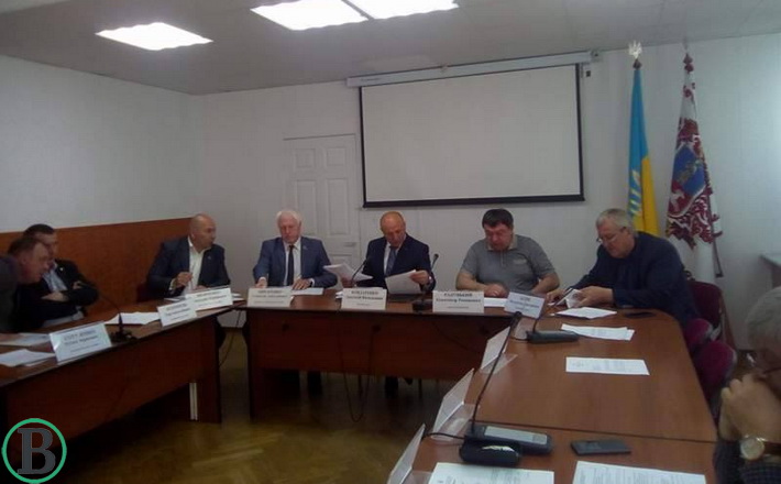 Члени виконкому не домовилися, де в Черкасах торгуватимуть квасом