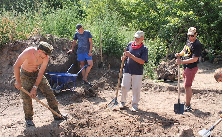 Археологи вивчають загадкове поселення гори Лисуха над Дніпром на Канівщині