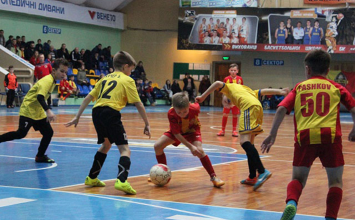 У Черкасах стартував масштабний дитячий спортивний турнір