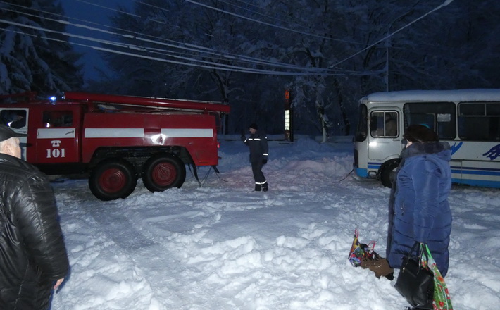 На Черкащині рятувальники надали допомогу водію рейсового автобуса