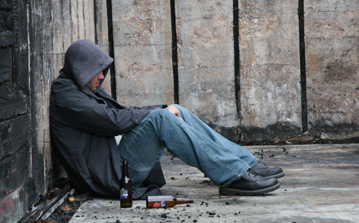 У Смілі чоловік ходив містом із наркотиками та боєприпасами