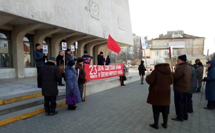 Чи понесе хтось відповідальність за “комуністичний” мітинг у Черкасах?
