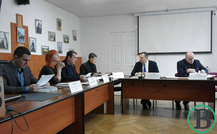 У Черкасах демонтують пам’ятник Максиму Горькому