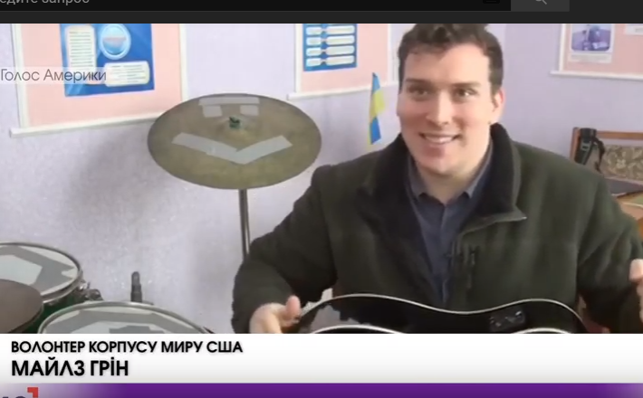 Волонтер із Америки створив ансамбль в селі на Черкащині (ВІДЕО)