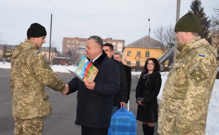 У Золотоноші нагородили учасників антитерористичної операції