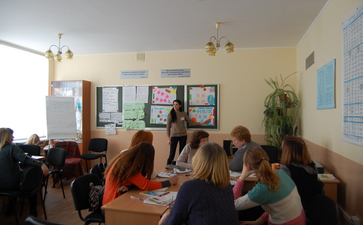 У Черкасах учителів початкових класів навчали особливостям Нової української школи