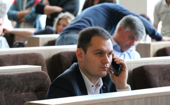 Олександр Савенко більше не очолюватиме “Черкаську службу чистоти”