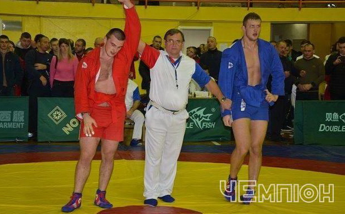 Черкаський спортсмен здобув золото Кубку України з боротьби самбо