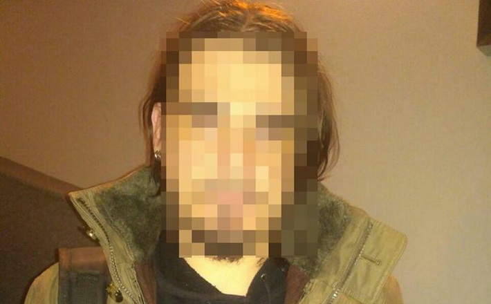 У Черкасах затримали чоловіка, який вживав наркотик у кінотеатрі