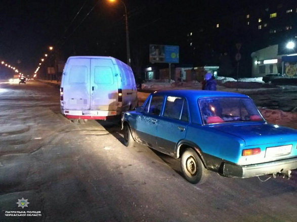 У Черкасах не розминулися дві автівки