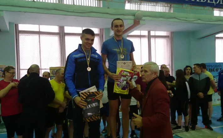 Уманський студент став переможцем чемпіонату України з гирьового спорту