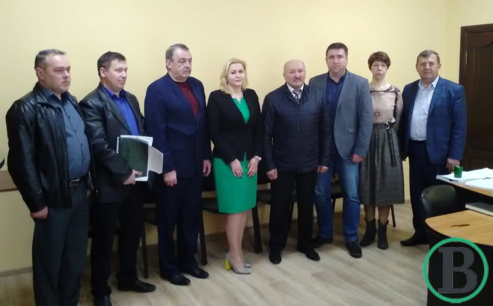 Дві перші ОТГ Черкащини отримали у власність землі за межами населених пунктів