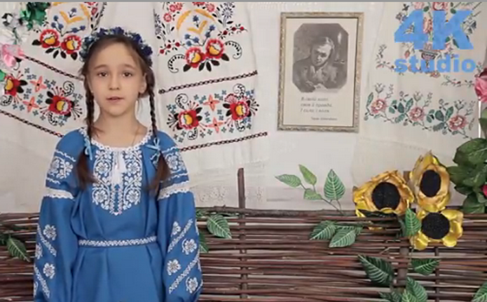 Канівчани долучилися до міжнародного флешмобу “Тарасові вірші” (ВІДЕО)