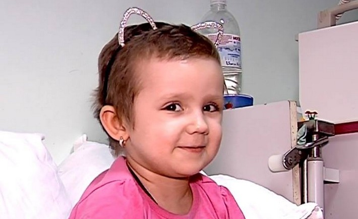 Померла маленька черкащанка, заради якої організовували благодійний аукціон