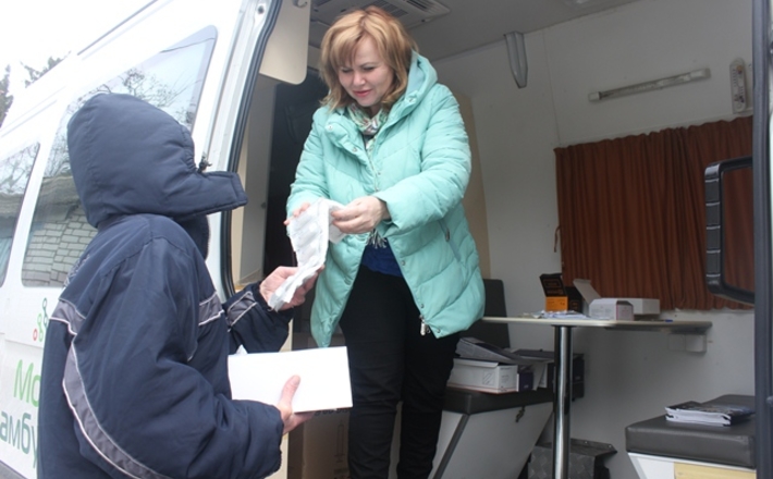 Допомога на колесах: у Каневі працює мобільна амбулаторія