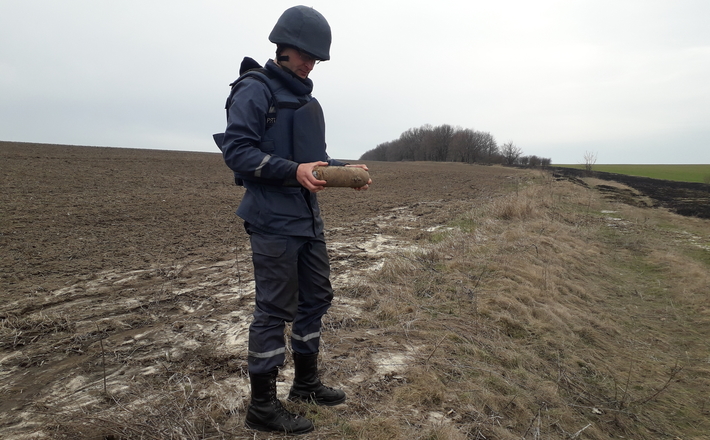 На Кам’янщині сапери знищили авіабомбу та боєприпаси часів війни