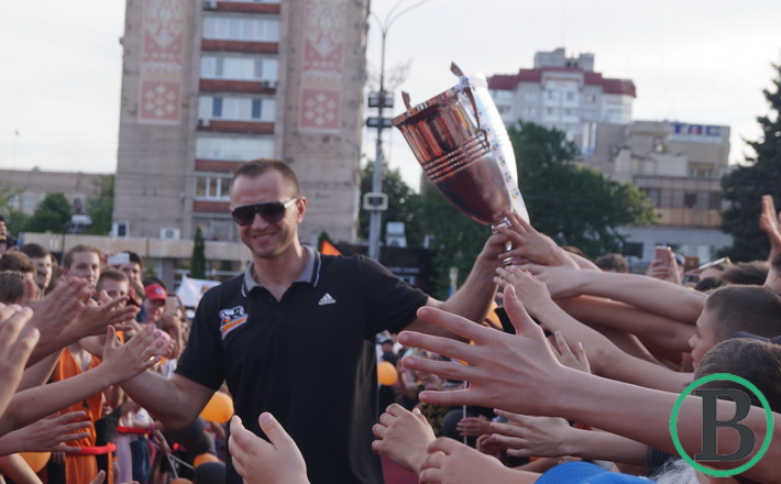 У Черкасах відзначили довгоочікувану перемогу “Черкаських мавп” (ФОТО)