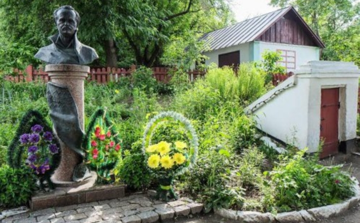 На Звенигородщині вкрали бронзове погруддя В’ячеслава Чорновола