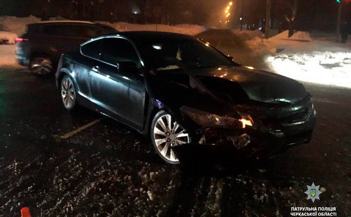 Проїхав на червоний: у Черкасах сталася ДТП з постраждалою