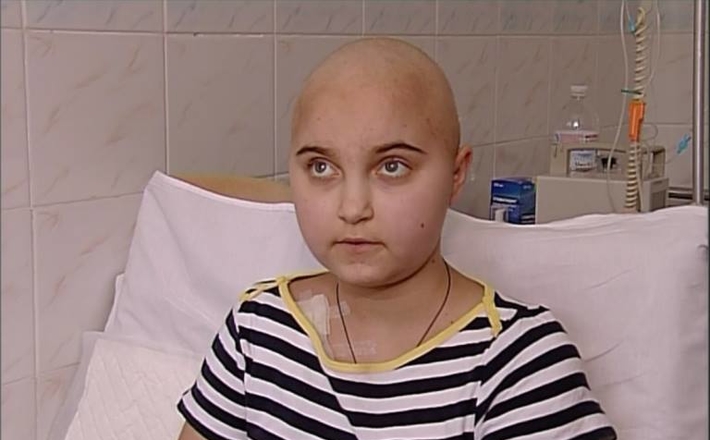 Врятувати Віку: черкащан просять допомогти 12-річній дівчинці, стан критичний