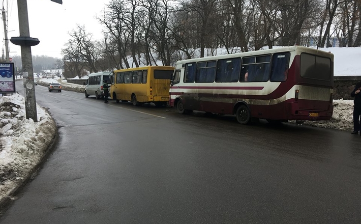 На зустріч із Порошенком звозили людей із районів, – ОПОРА (ВІДЕО)