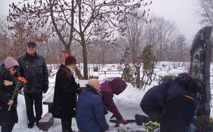 Канівці вшанували пам’ять загиблого в Донецькому аеропорту «кіборга» Анатолія Чупилки