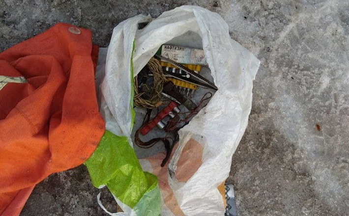 Хотів наживитися на чужому: у Черкасах затримано чоловіка, який вирізав дроти з-під авто