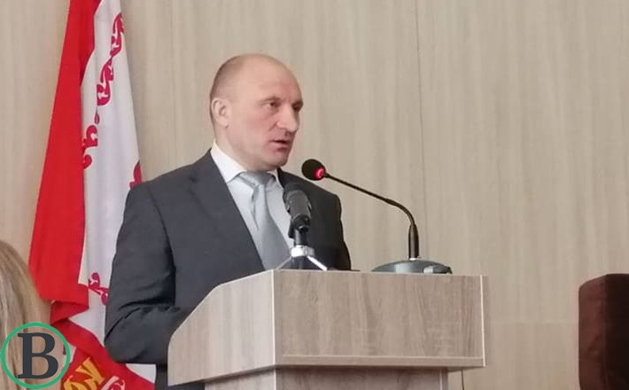 “Ви приходите попіаритись”, – Бондаренко закрив сесію міської ради