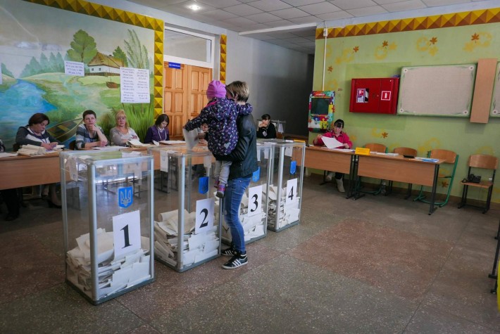 На Черкащині вже проголосувала майже половина виборців
