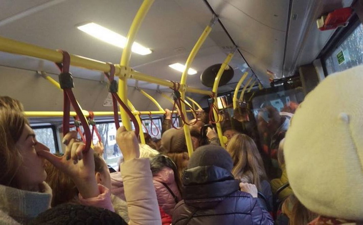 У Черкасах обстежуватимуть пасажиропотік