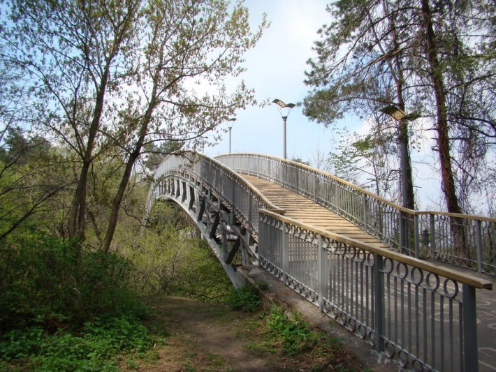 Черкаський Міст кохання ремонтуватимуть два місяці