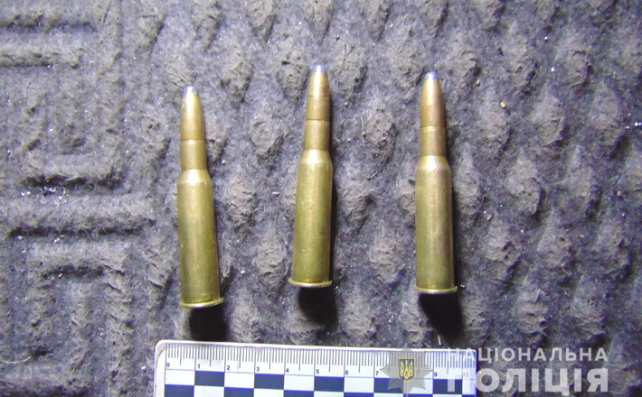 На Черкащині затримали озброєного водія, який перебував у розшуку (ФОТО)