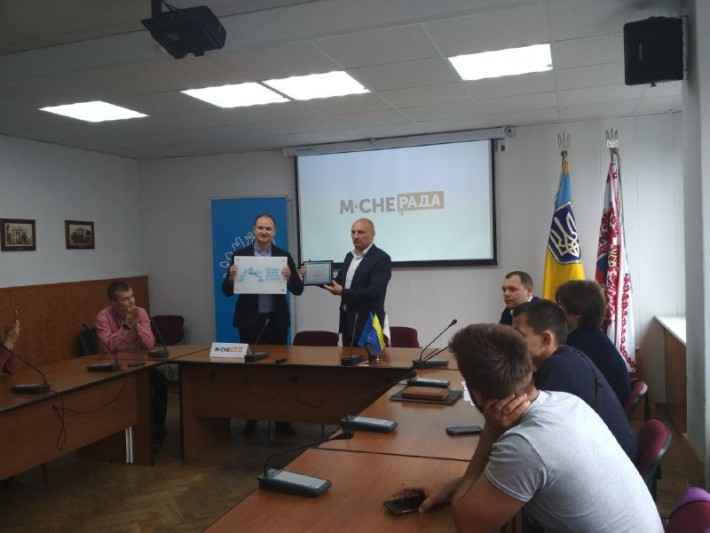 За молодими людьми - амбіції Черкас: Бондаренко фінансуватиме молодіжні проекти власним коштом (ФОТО)