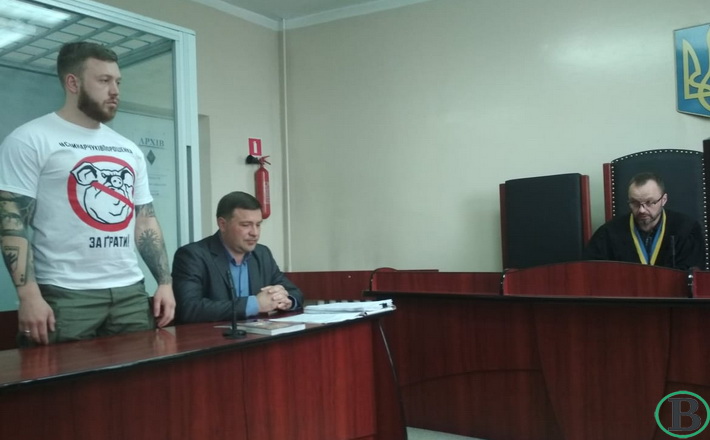 Суд залишив Дмитра Кухарчука під нічним домашнім арештом