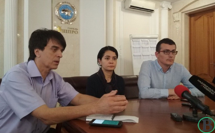 “Я впевнений, що вбивство черкаського журналіста Вадима Комарова не буде розкрито”, – Валерій Макеєв (ВІДЕО)