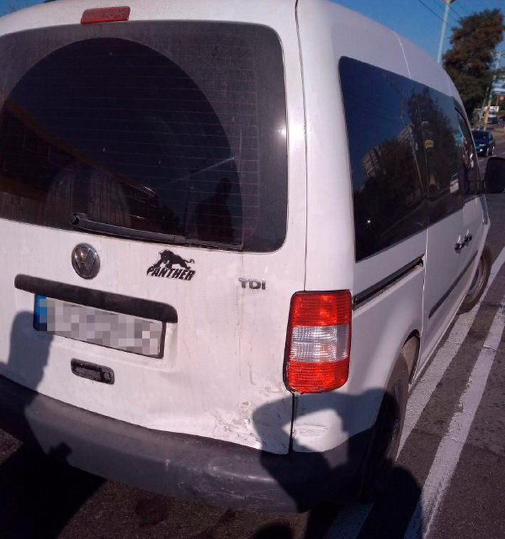 fe7b1ac9-8a86-4e04-990d-26f39567c442