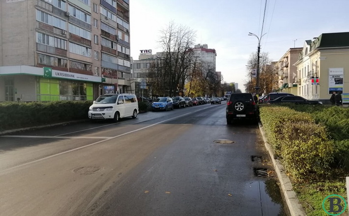 вздовж Б.Вишневецького 2