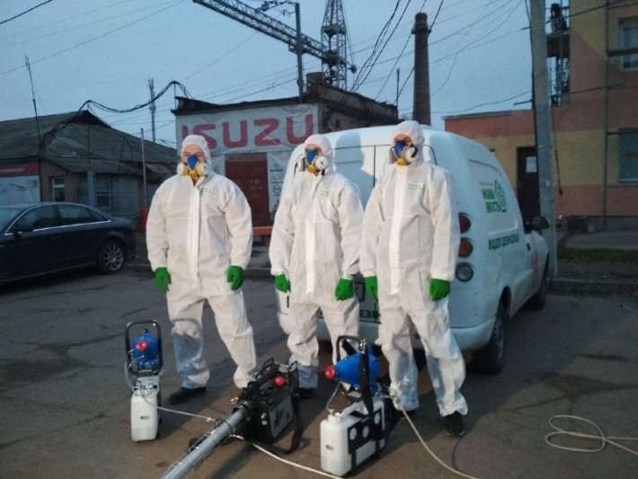 Управлінська компанія «Нова якість» розпочала дезінфекцію черкаських маршруток (ВІДЕО)