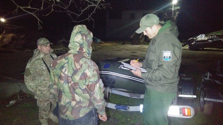 На Черкащині затримано браконьєрів, які займалися виловом риби в нерестовий період (ФОТО)