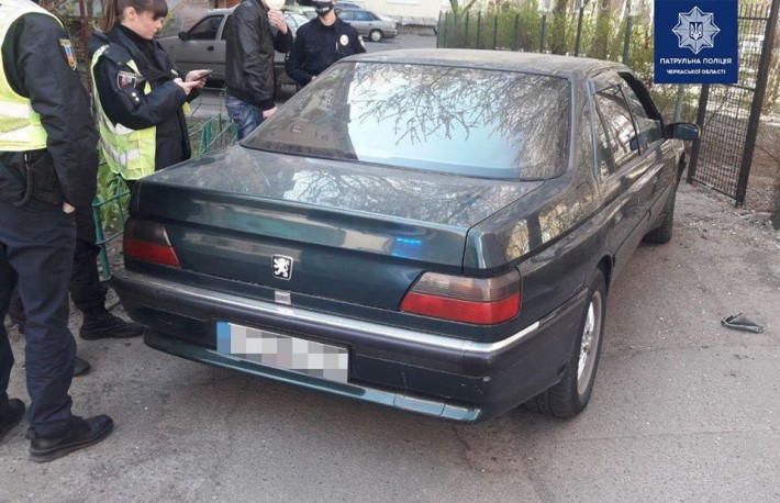 Черкаські патрульні затримали водія, який збив насмерть велосипедиста