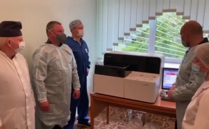 У Третій лікарні Черкас зможуть робити дослідження імуноглобулінів на COVID-19