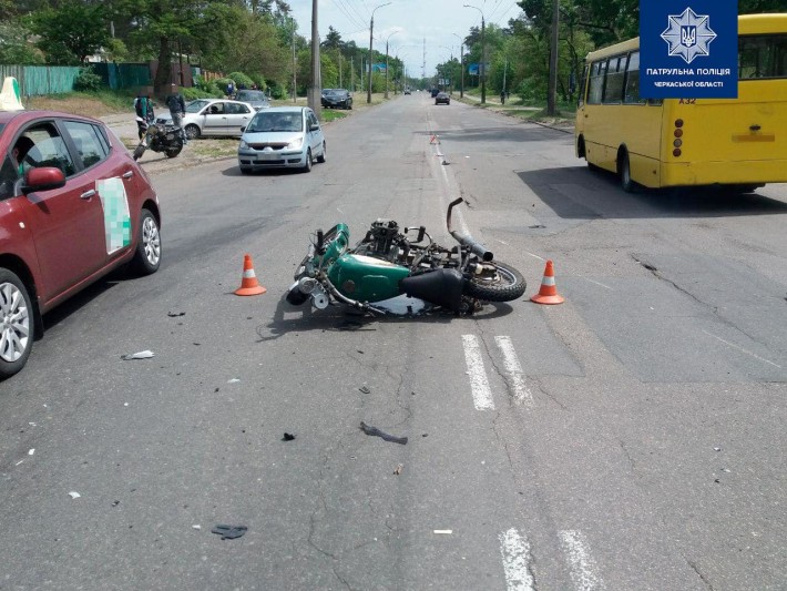 У Черкасах унаслідок ДТП загинув мотоцикліст
