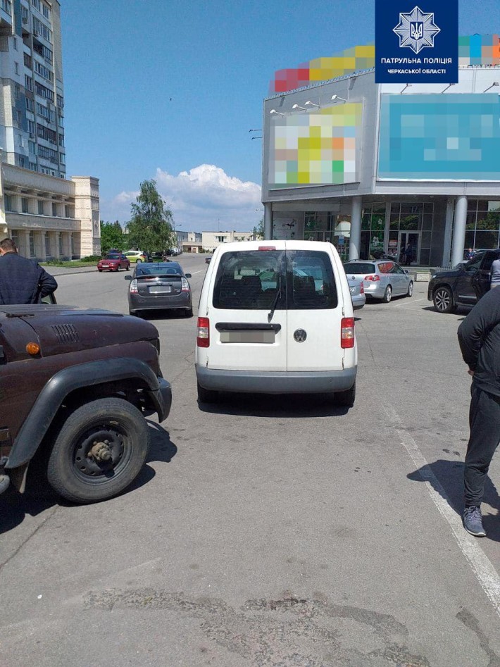 У Черкасах нетверезий водій скоїв ДТП