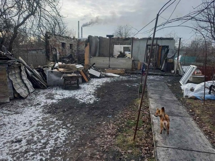 Родина із Черкас, що через пожежу втратила будинок, потребує допомоги