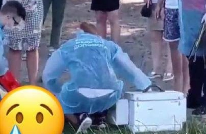 Пірнув у воду: на черкаському пляжі хлопець зламав хребет