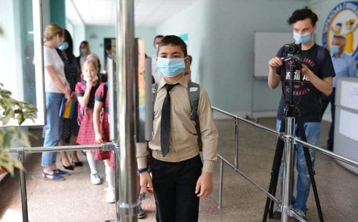 У 24 школах області встановили пропускні системи