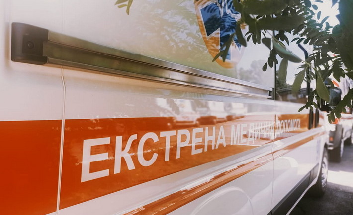 Вимагав госпіталізувати: черкащанин ображав медиків “екстренки”